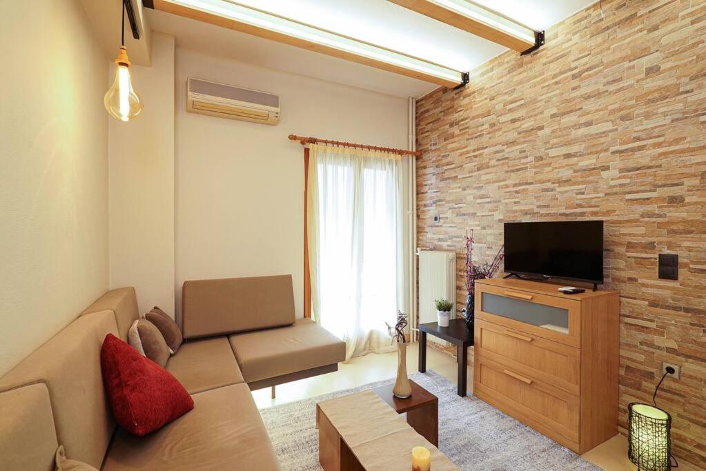 Cozy Athens Apartment / 2' From Metro Station Exterior photo